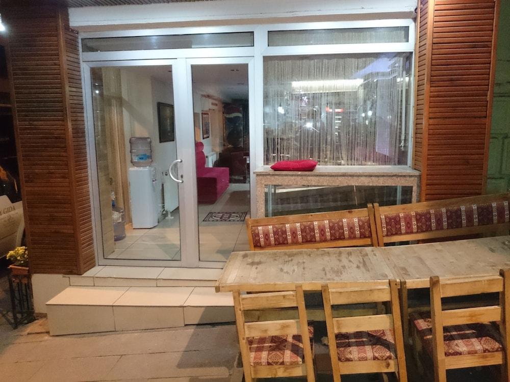 Hotel Yasmin Istanbul Exterior photo